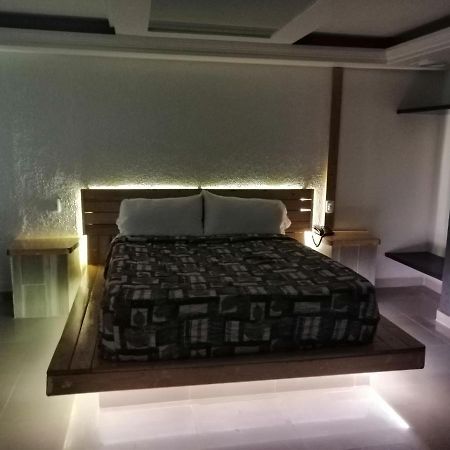 Motel Oasis Mexico Tlalnepantla  Luaran gambar