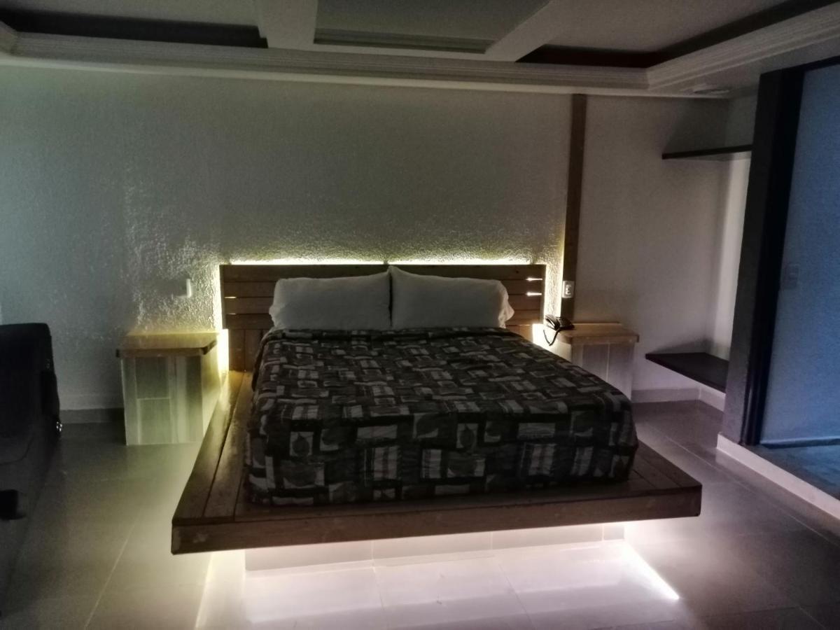 Motel Oasis Mexico Tlalnepantla  Luaran gambar